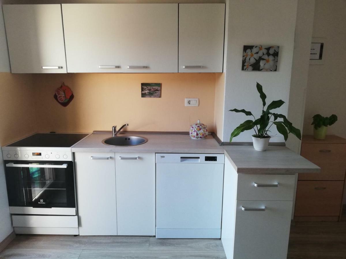 Peaceful View Apartment Копер Экстерьер фото